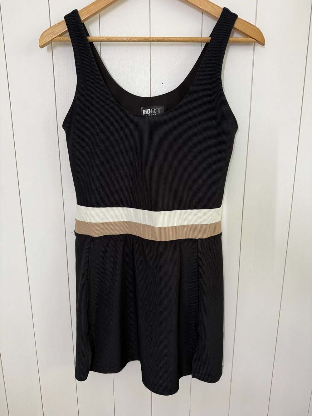 Beach Riot Remi Tennis Dress Sandshell Colorblock Size M Black
